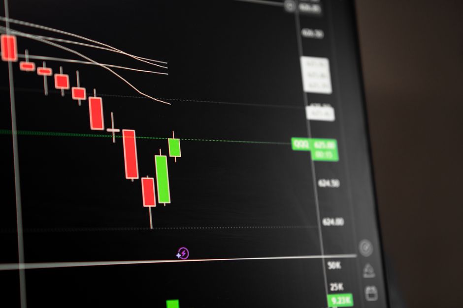 Financial charts and stock valuation analysis comparison graphs.