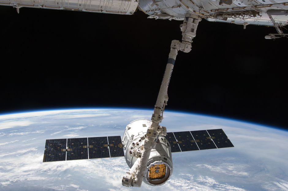 A satellite constellation orbiting the Earth, representing Starlink and SpaceX's long-term business.