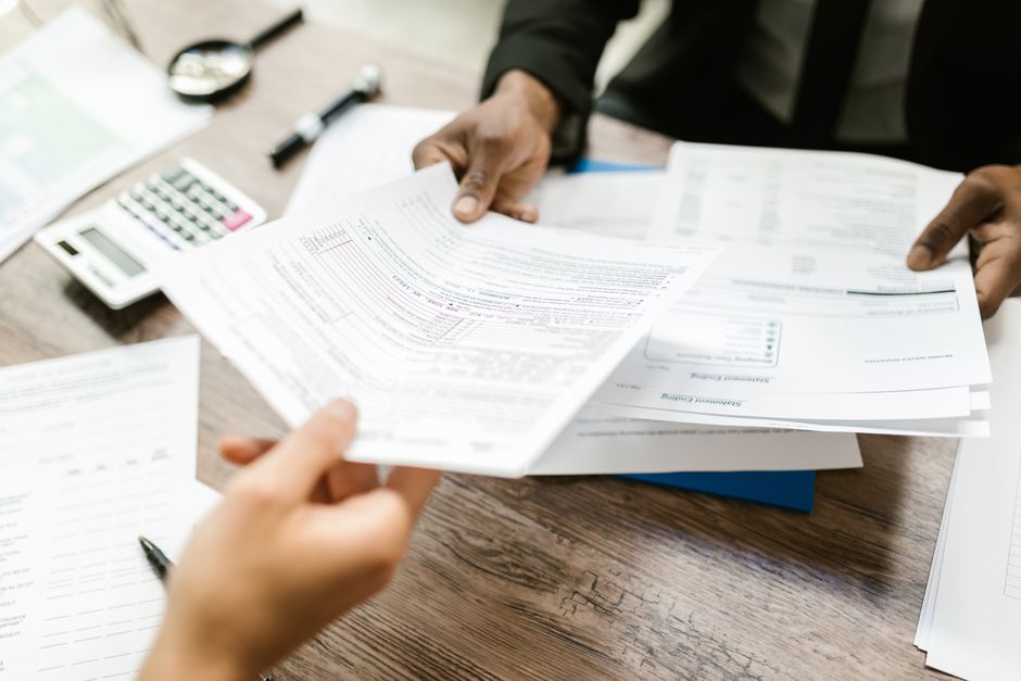 Taxpayer meeting a tax professional about a complex penalty notice